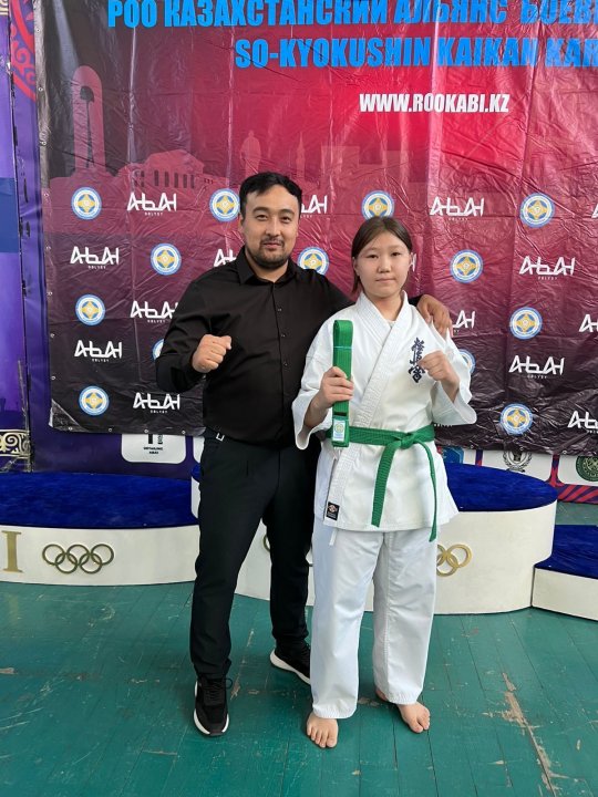 Жасөспірімдер арасындағы каратеден болған қалалық жарыстан 7А сынып оқушысы Болатова Амина II- орын алды.